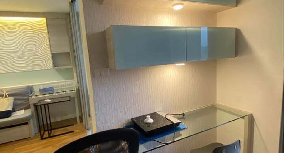 Wohnung zur Miete mit 1 Zimmer in Huai Khwang, Bangkok