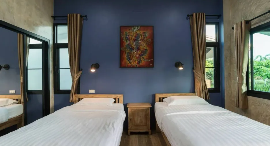 For sale and for rent 5 bedrooms villa in Saraphi, Chiang Mai