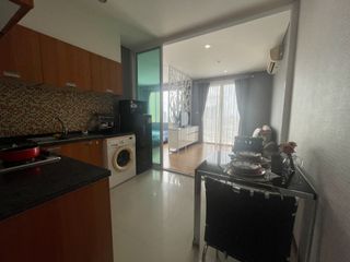 For rent 1 Beds condo in Khlong San, Bangkok