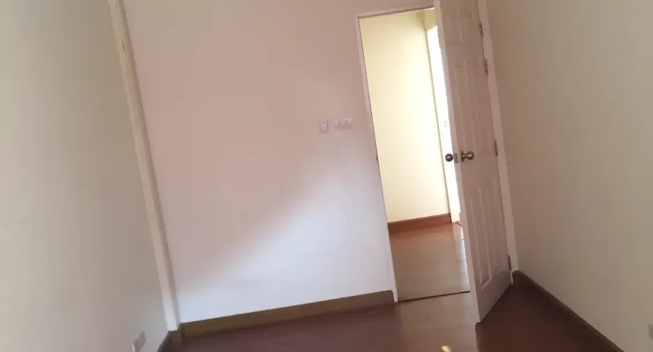For sale 2 bedrooms townhouse in Mueang Chiang Mai, Chiang Mai