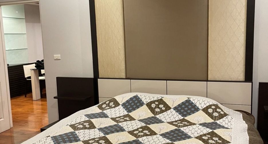 Condo en alquiler de 2 habitaciones en Khlong Toei, Bangkok