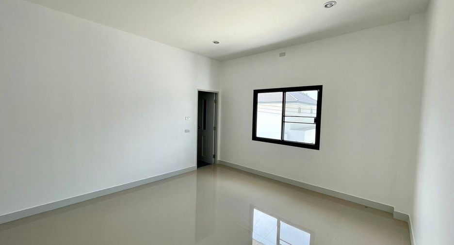 出售 4 卧室 独立屋 在 San Sai, Chiang Mai