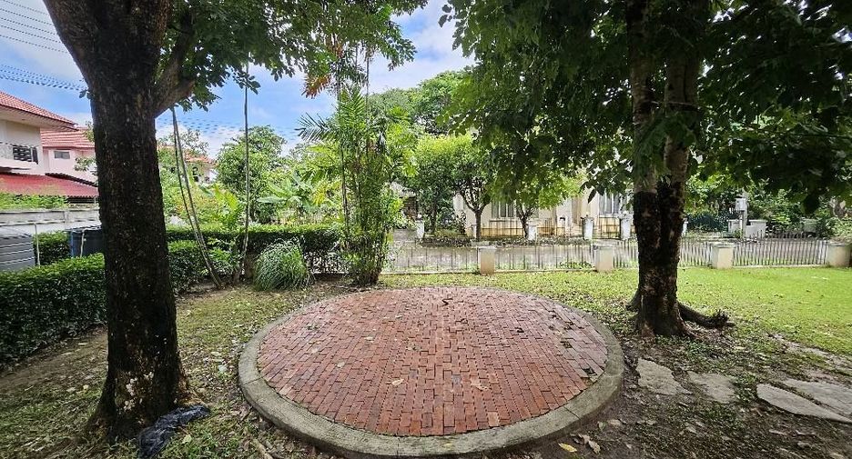 出租 4 卧室 独立屋 在 San Sai, Chiang Mai