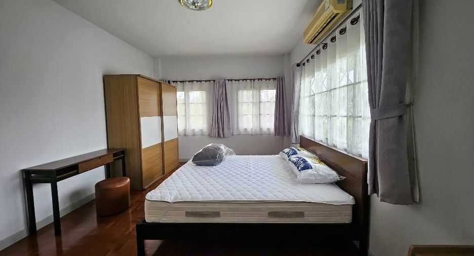 出租 4 卧室 独立屋 在 San Sai, Chiang Mai