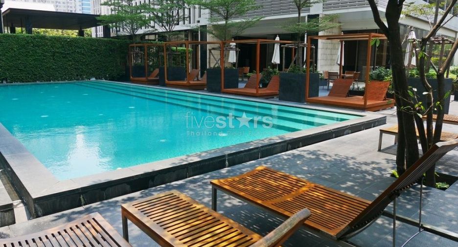 For rent 1 bed condo in Khlong Toei, Bangkok