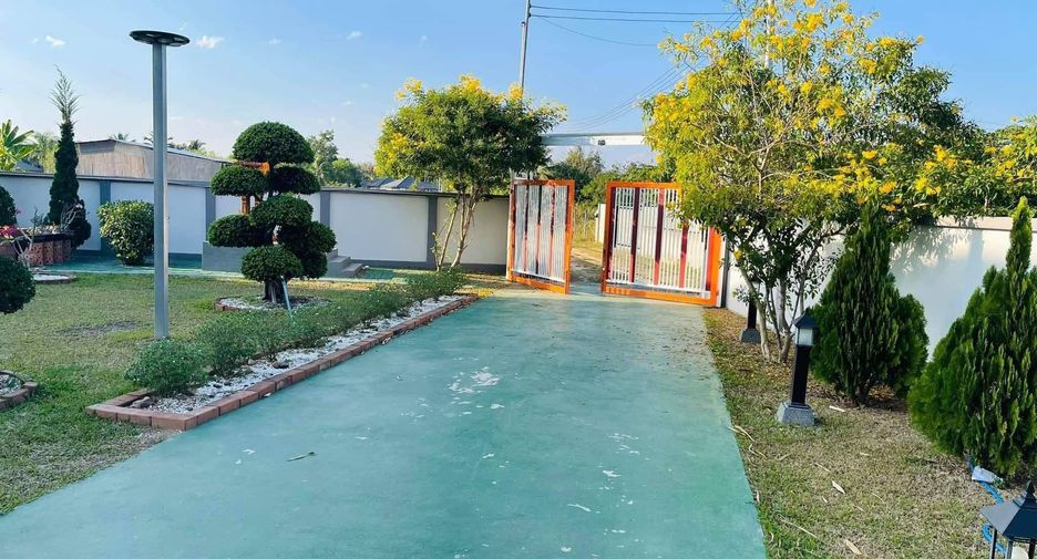 Villa zum Kauf mit 5 Zimmer in San Sai, Chiang Mai