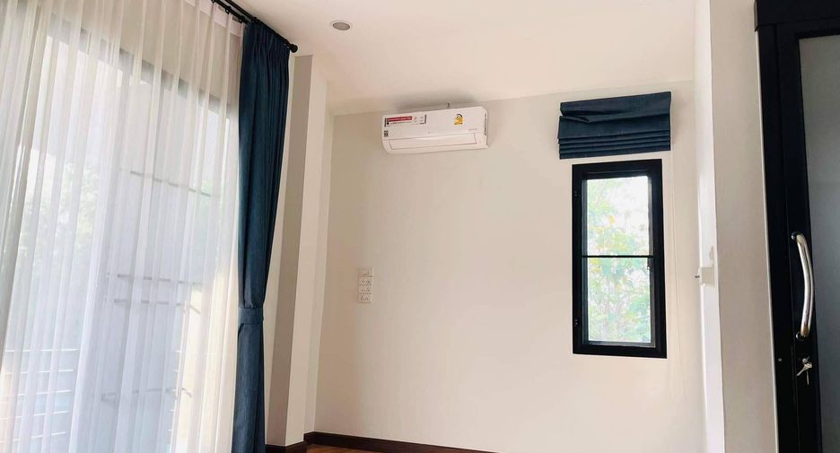 Villa zum Kauf mit 5 Zimmer in San Sai, Chiang Mai