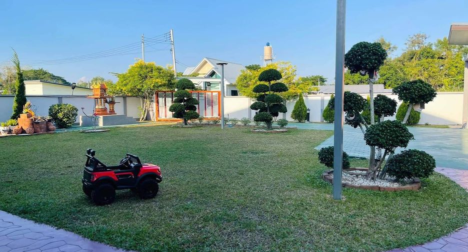 Villa zum Kauf mit 5 Zimmer in San Sai, Chiang Mai
