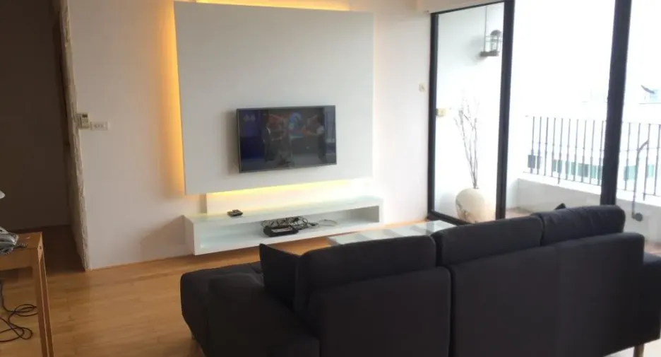 For rent 1 bed condo in Watthana, Bangkok