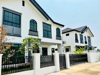 For sale 4 bedrooms house in Hang Dong, Chiang Mai