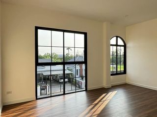 For sale 4 bedrooms house in Hang Dong, Chiang Mai