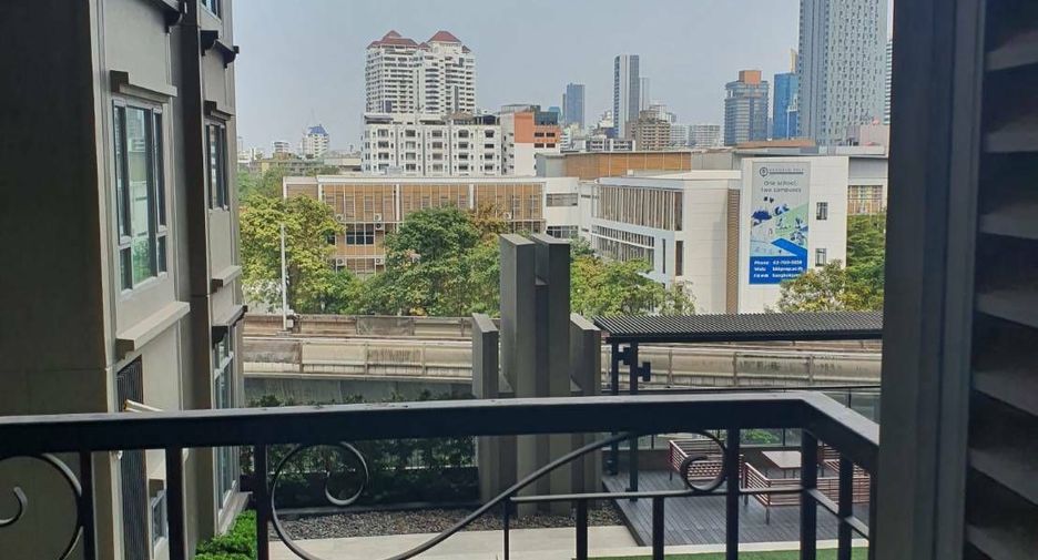 Condo en venta de 1 habitaciones en Khlong Toei, Bangkok