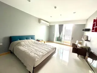 For sale 1 bed condo in Yan Nawa, Bangkok