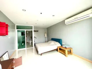 For sale 1 bed condo in Yan Nawa, Bangkok