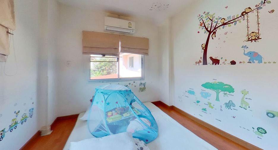 For sale 4 bedrooms house in Hang Dong, Chiang Mai