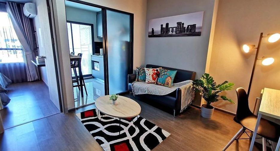 For rent 1 bed condo in Phra Khanong, Bangkok