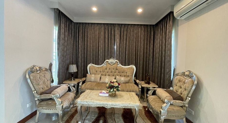 For sale 5 bedrooms house in Mueang Chiang Mai, Chiang Mai