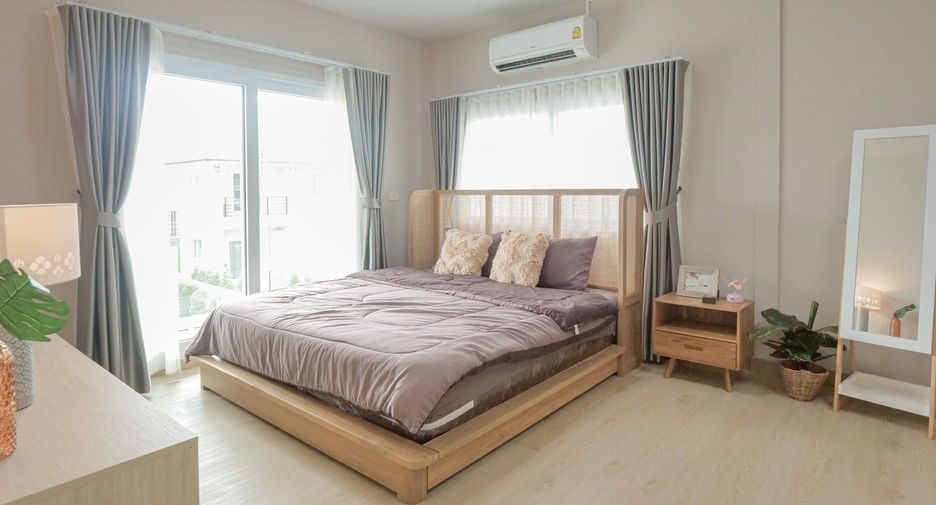 For sale 5 bedrooms house in Doi Saket, Chiang Mai