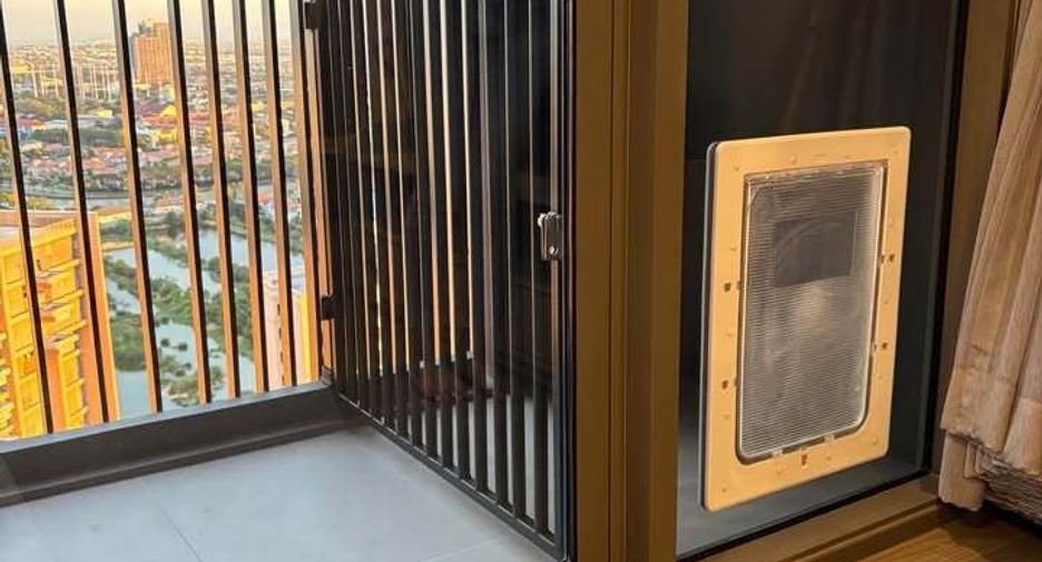 For rent 2 bedrooms condo in Bang Phli, Samut Prakan