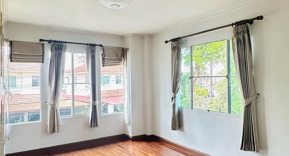 ให้เช่า 3 ห้องนอน บ้านเดี่ยว ใน สันทราย, เชียงใหม่