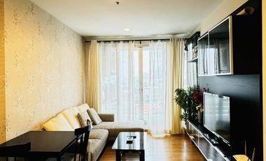 For rent 2 bedrooms condo in Huai Khwang, Bangkok
