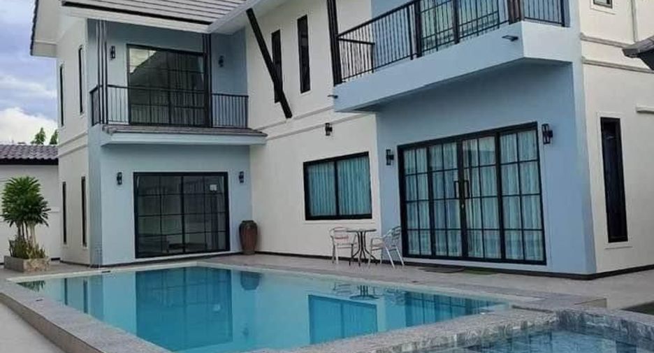 For sale 5 bedrooms villa in Bang Lamung, Chonburi
