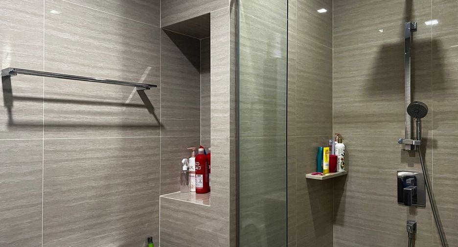 Condo en alquiler de 1 habitaciones en Huai Khwang, Bangkok