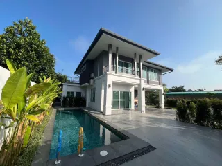 For Rent 5 Bedroom Villa In Mueang Chiang Mai