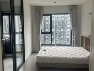 Condo en alquiler de estudio en Huai Khwang, Bangkok