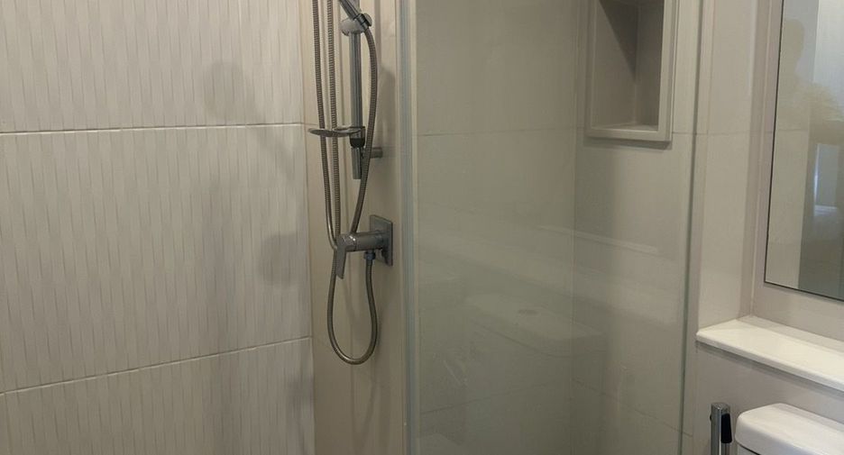 For rent studio condo in Huai Khwang, Bangkok