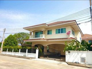 For Rent 4 Bedroom House In San Kamphaeng, Chiang Mai