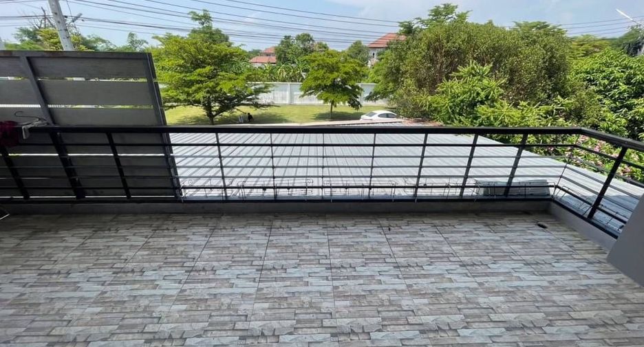 Casa en venta de 7 habitaciones en San Kamphaeng, Chiang Mai