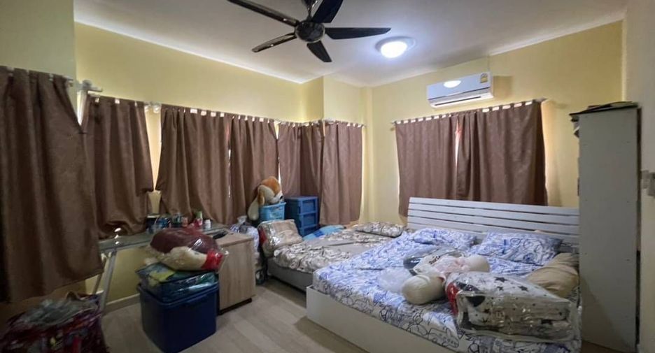 Casa en venta de 7 habitaciones en San Kamphaeng, Chiang Mai