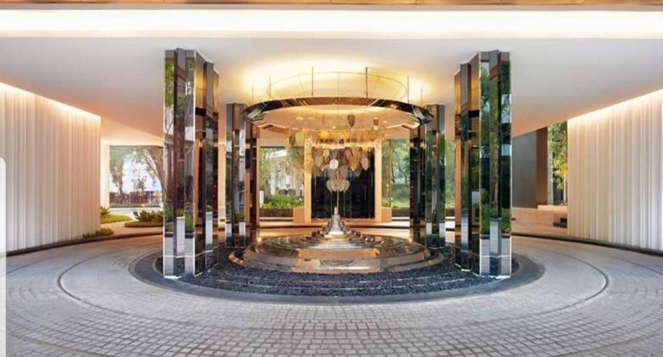 For rent 1 bed condo in Pathum Wan, Bangkok