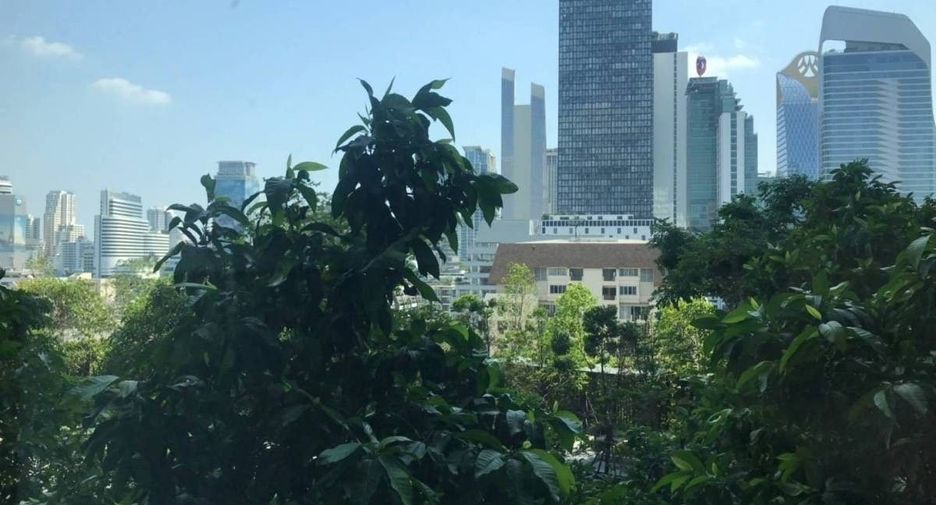 For rent 1 bed condo in Pathum Wan, Bangkok