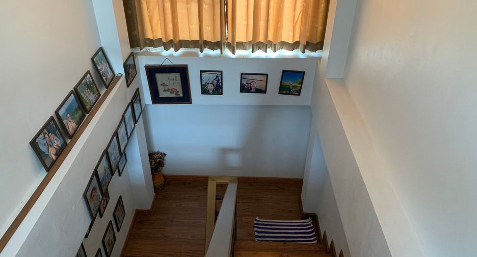 Haus zum Kauf und zur Miete mit 5 Zimmer in San Kamphaeng, Chiang Mai