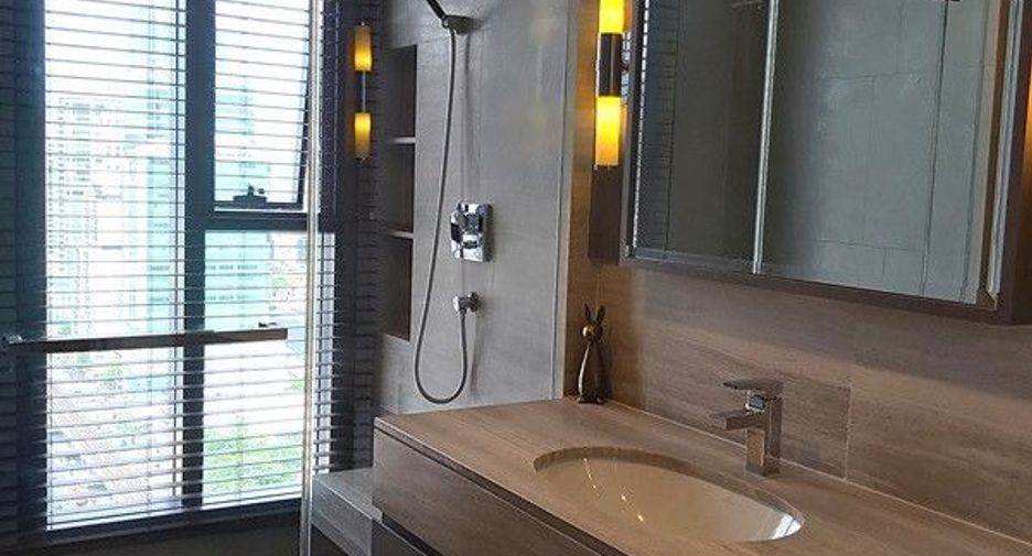 For sale 1 bed condo in Sathon, Bangkok
