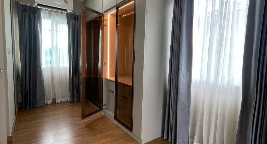 Haus zur Miete mit 3 Zimmer in Bang Phli, Samut Prakan