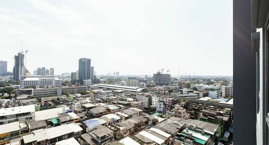 For rent and for sale studio condo in Phra Khanong, Bangkok