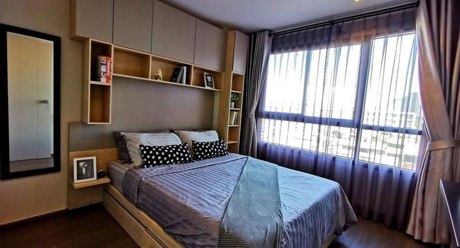 For sale 1 bed condo in Phra Khanong, Bangkok