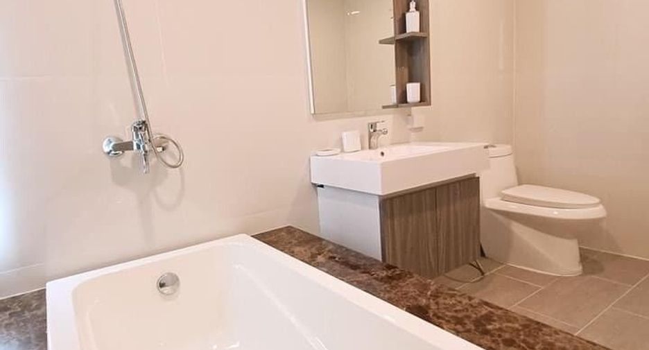 For sale 2 bedrooms condo in Mueang Chiang Mai, Chiang Mai