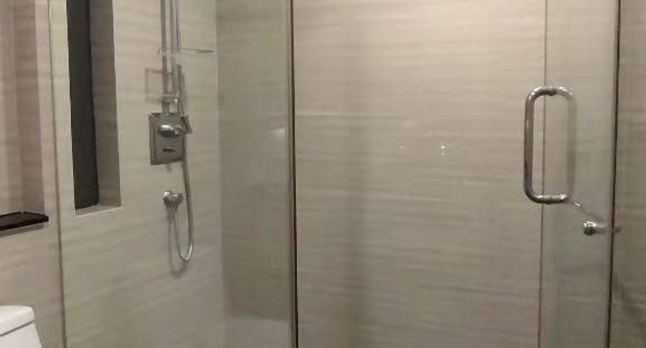 Condo en alquiler de 1 habitaciones en Pathum Wan, Bangkok
