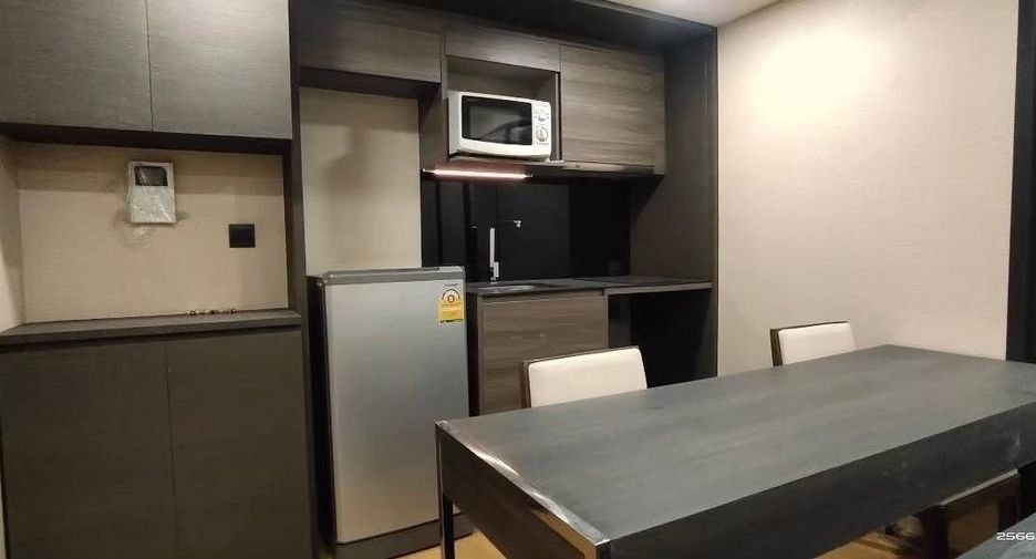 Condo en alquiler de 1 habitaciones en Pathum Wan, Bangkok