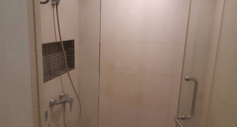 Wohnung zum Kauf mit 1 Zimmer in Watthana, Bangkok