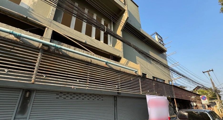 For sale retail Space in Mueang Chiang Mai, Chiang Mai