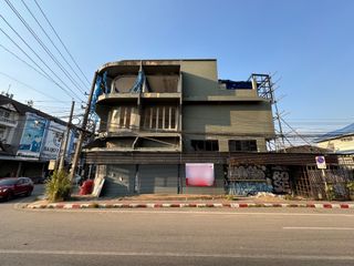 Gewerbefläche zum Kauf in Mueang Chiang Mai, Chiang Mai