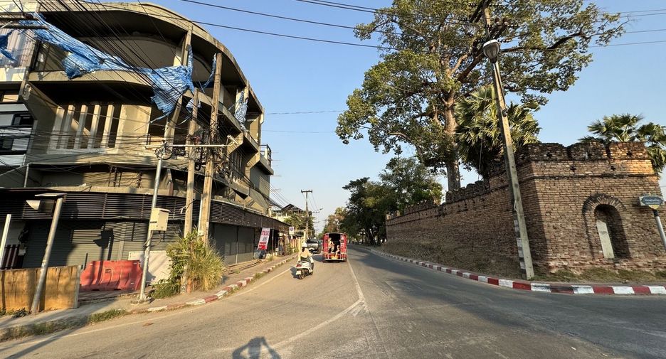 For sale retail Space in Mueang Chiang Mai, Chiang Mai