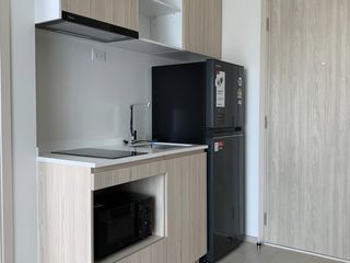 À louer 1 chambre condo à Huai Khwang, Bangkok