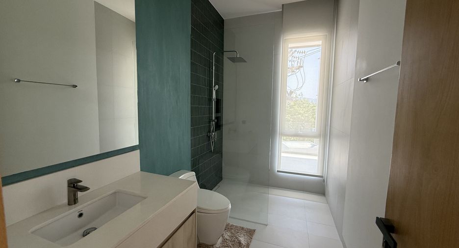 For sale 4 bedrooms villa in Thalang, Phuket