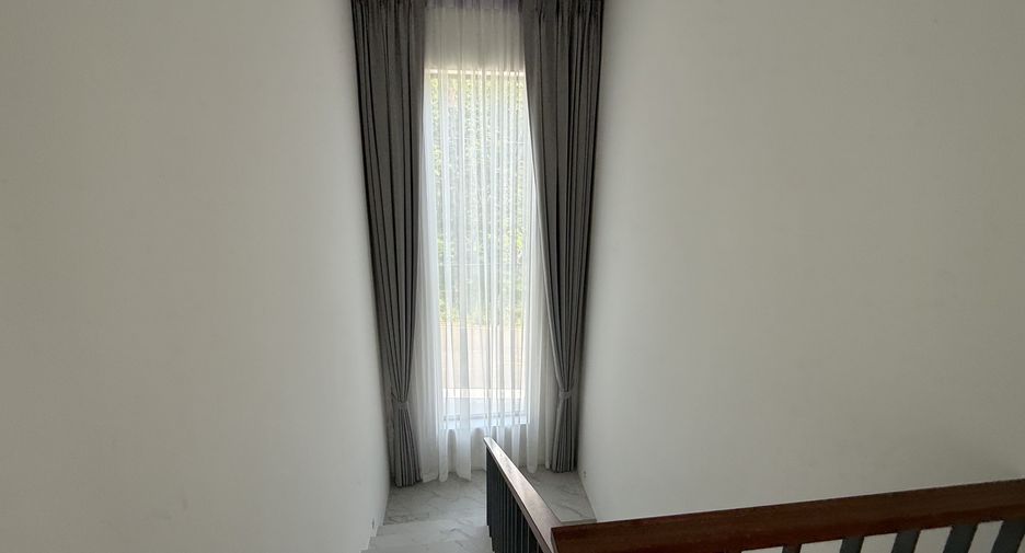 For sale 4 bedrooms villa in Thalang, Phuket